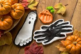 Starting off this week with a clean house nothing better in my opinion having things picked up and organized always makes me feel so good! Easy Halloween Crafts You Ll Want To Make Now Mod Podge Rocks