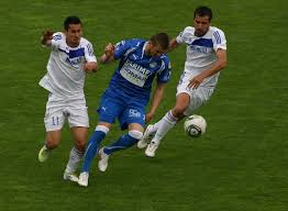 Check spelling or type a new query. Gloria S A Scufundat La Drobeta Dupa Un Joc Ca In Curtea Scolii Foto