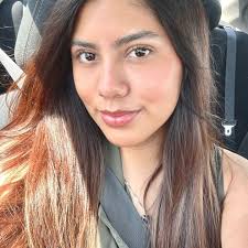 Daniela Aleman (@nani.aleman)