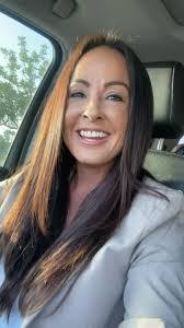 Derek Tellup's Instagram, Twitter & Facebook