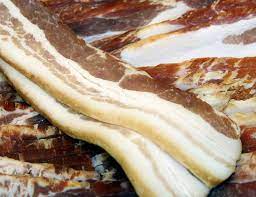 Using Great Bait Is Vital To Success On The Water If You Want To Try Something New Make Your Own Catfish Dough Bait Find Ou Catfish Bait Bacon Tasting Bacon