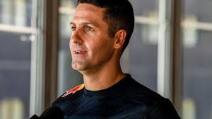 Whincup: Mark Winterbottom has my respect