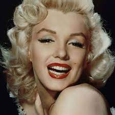 Marilyn monroe hair trend haircut hairstyle related hairstyles brief celebrity men curly. Marilyn Monroe Hairstyles Vintage Style Hair 2016 Stylezco