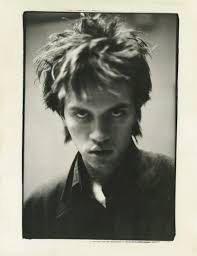 British/English cinema at the dawn of the 60s became quite edgy, with the  creation of what were called kitchen-sink dramas. Gritty realism was the  order of the day, so here we got