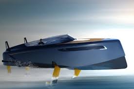 Le Foiler 41 Le Bateau A Moteur Aux Foils Retractables Bateau A Moteur Bateau Bateaux De Plaisance