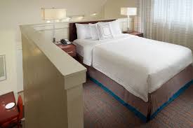 Residence Inn Nashville Airport Two Bedroom Penthouse Suite Sleeping Area Relax Rooms Traveling With Images Hotel Suites 2 Bedroom Suites Suites