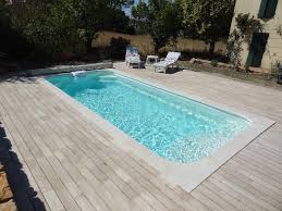Nos conseillers sont en lien direct avec notre usine afin de vous répondre rapidement. Kit Piscine Coque Polyester Declic R600 6x2 80 A Marseille