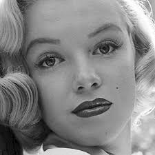 Maybe you would like to learn more about one of these? Vor 50 Jahren Starb Marilyn Monroe Der Tod Einer Ikone Derwesten De