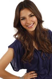 Victorious Star Victoria Justice To Bring Summer Tour To The Pearl Victoria Justice Hair Victoria Justice Victoria Justice Victorious