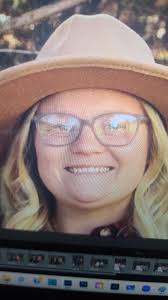 Can someone teach me how to fix the lens glare in this shot, I'm using  Lightroom to touch stuff up. I also want to give the impression of an  eclipse