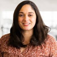 Lisa Olmstead's Instagram, Twitter & Facebook