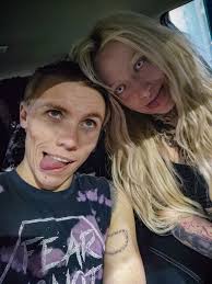 Time for another long ass ROAD TRIP! A 12 day one too, we travel to  Missouri for Carnival Of Ink thos weekend then straight to Canada for the  Red Deer Tattoo Show