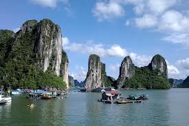 You will visit halong bay, a unesco world natural heritage site and probably the most famous landmark of vietnam. Halong Bucht Ganztagiger Ausflug 2021 Hanoi Tiefpreisgarantie