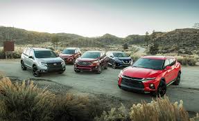 With a maximum towing capacity of 5000 lbs. 2019 Ford Edge Vs Hyundai Santa Fe Vs Nissan Murano Vs Honda Passport