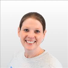 Dora Bauer's Instagram, Twitter & Facebook