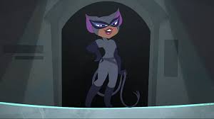 Catwomanselinakyle Panosundaki Pin