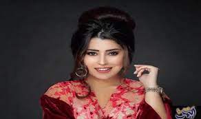 الفنانة آيتن عامر تروج لفيلمها الجديد women fashion saree