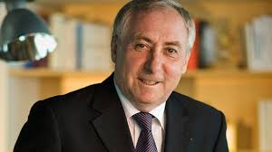 Jean-Marie Sander : Jean-Marie Sander : « Je mets un terme à mes fonctions  de président de Crédit Agricole SA »