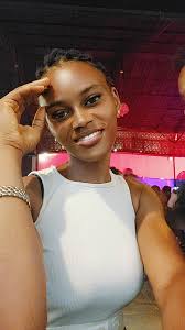 Famous if na Nigeria u Ben dae so lek EFCC 4 don don arrest u, because u na  yahoo boy, u don begin do frudlent activities😍