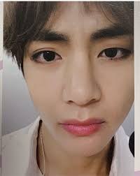 Pin By Htc One On Bts Taehyung Kim Taehyung Bts Taehyung