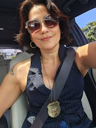 Yo no menti ,no te engañe porque me quieres condenar a casa por  cárcel,,para tenerme cerquita ,nooooo, prefiero polo norte,, jajajaja  jajajaja jajajaja jajajaja,besos mi princesa eres hermosa cuidado tu  trabajo es