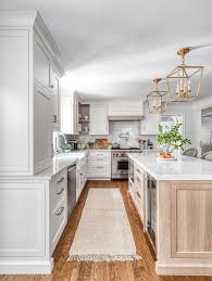 How to paint your kitchen cabinets with white chalk paint. Benjamin Moore Swiss Coffee Choosing White Paint Color For Kitchen Cabinets Benjamin Moore Swiss Coffee Be Kitchen Cabinet Trends Kitchen Design Kitchen Trends