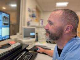 Another day at work... Okay... Who is my next victim. 😜 On another note,  maybe I should put my glasses back on, it would stop the squinting. 🤓