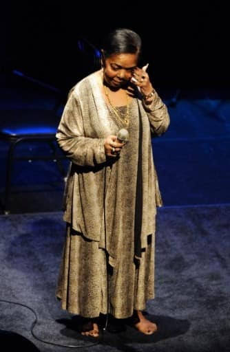 Cesária Évora, « La diva aux pieds nus » - Agenda Culturel du Cameroun