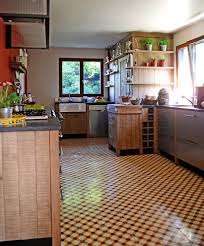 Un Chaleureux Atelier Culinaire Cuisine Chene Cuisine Etagere Bois