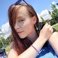 Natasha Timmons's Instagram, Twitter & Facebook