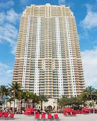 Pin Auf Acqualina Resort And Spa