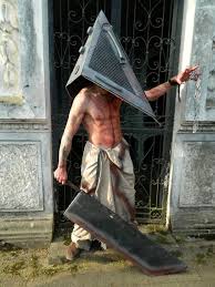 Hello,we are from chile/chilean the first in a series of costumes, horror games platforms. Hardy Rosas Pyramid Head From Silent Hill Pyramid Head Silent Hill Horror Characters