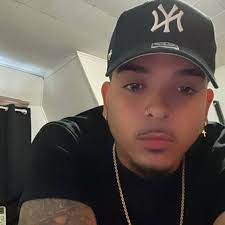 Adonis Collado's Instagram, Twitter & Facebook