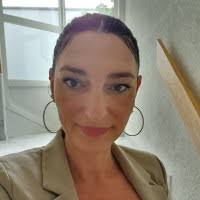 10 "Amanda Younes" profiles