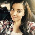 Amanda Curiel's Instagram, Twitter & Facebook