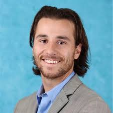 Kim Torrez's Instagram, Twitter & Facebook