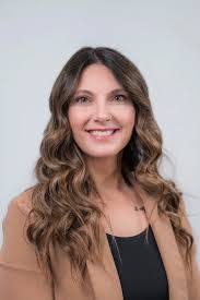 Nikki Siebert's Instagram, Twitter & Facebook