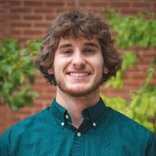 victoria (@vic_sananikone)