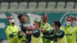 A princípio, o jogo do palmeiras de hoje promete ser o melhor da rodada. Em Grande Jogo Palmeiras Vira Sobre O Bahia Com Gol Nos Acrescimos Jornal De Itatiba