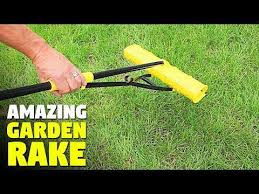 This Garden Rake Easily Pick Leaves Up For You This Ergonomic Leaf Pickup Rake Is Called The Amazing Rake It Effect In 2020 Garden Rake Amazing Gardens Leaf Pickup