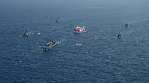 Réservez en ligne sans frais avec la centrale des ferries. Les Forces Navales Turques Accompagnent Le Navire De Recherche Sismique Oruc Reis