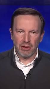 A capacity crowd in Sarasota today to fight Trump's thievery and  corruption. If Republicans won't do town halls, @MaxwellFrostFL and I are  happy to fill in. Great energy this morning.