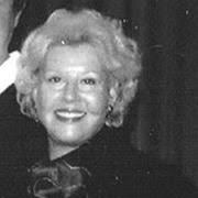 Lynn Bachman (studiostylist)