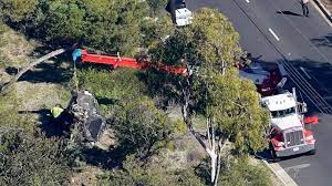 However, there is a duty on the following vehicle to maintain a safe distance so that if the lead vehicle stops, the following vehicle may also stop. Tiger Woods Car Crash Caused By Speed Sheriff Abc News