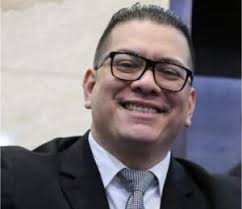 Enrique Yllescas, alerta laboral en Honduras'