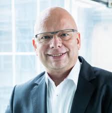 Neues YouTube Video online https://lnkd.in/e7bfnuQ8 Daniel Fahr Tânia dos  Santos-Thoma Hypace.de