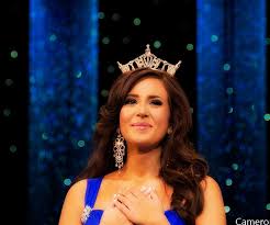 Plan out all your pageant hair from rehearsal to evening gown to appearances!. 30 Stupendous Pageant Hairstyles Slodive