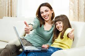 Ми розробили додаток youtube kids, щоб створити більш захищений простір, у якому дітям буде простіше й веселіше самостійно шукати та переглядати. Youtube Detyam Radost Dlya Roditelej