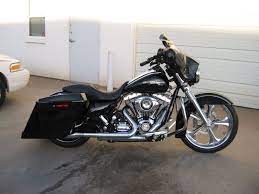 Pin By Eryck Burlison On Go For A Ride Harley Bikes Motorcycle Harley Harley