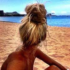 Instagram Insta Glam Top Knots We Re Loving This Week Hair Styles Hair Beauty Beach Hair